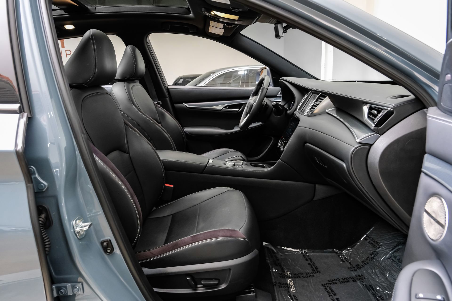 Used 2023 INFINITI QX50 Sport image 37