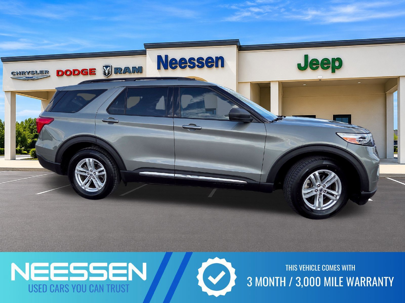 Used 2020 Ford Explorer XLT w/ Equipment Group 202A RWD image 1