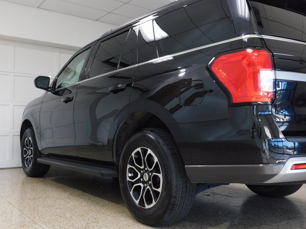 Used 2024 Ford Expedition XLT image 78