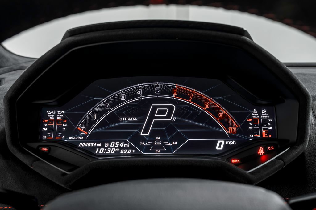 Used 2023 Lamborghini Huracan Tecnica RWD image 15