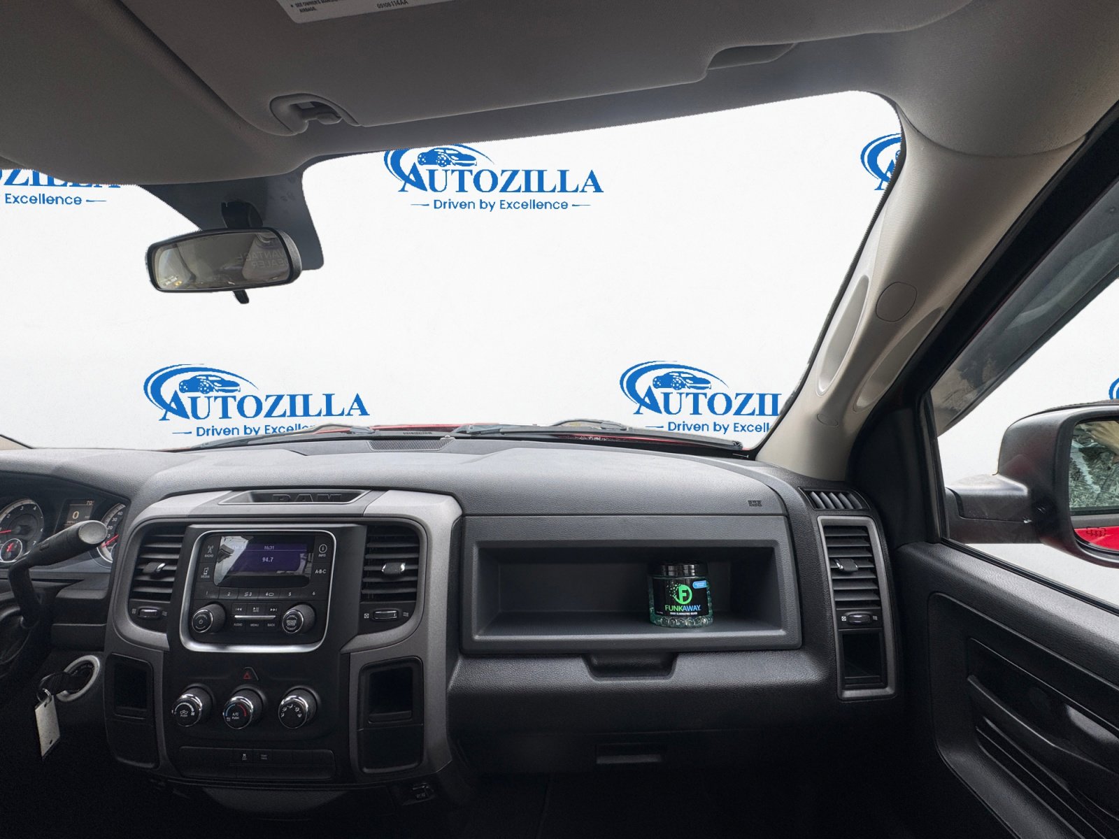 Used 2014 RAM 1500 Express image 11