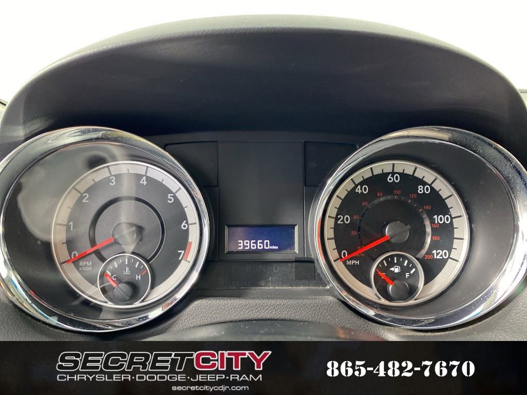 Used 2014 Dodge Grand Caravan SXT image 18