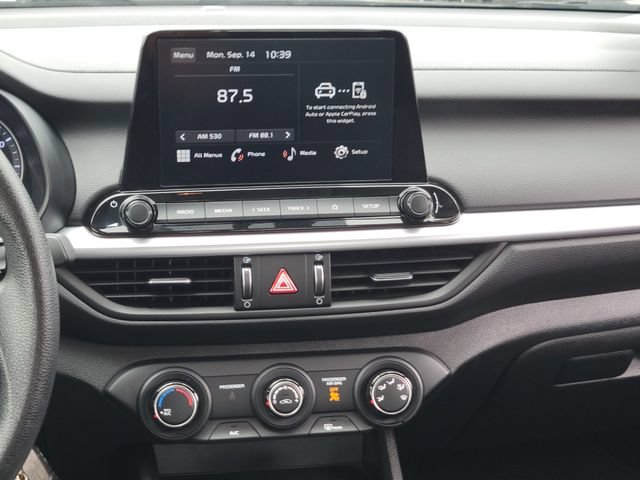 Certified 2023 Kia Forte LXS FWD image 14