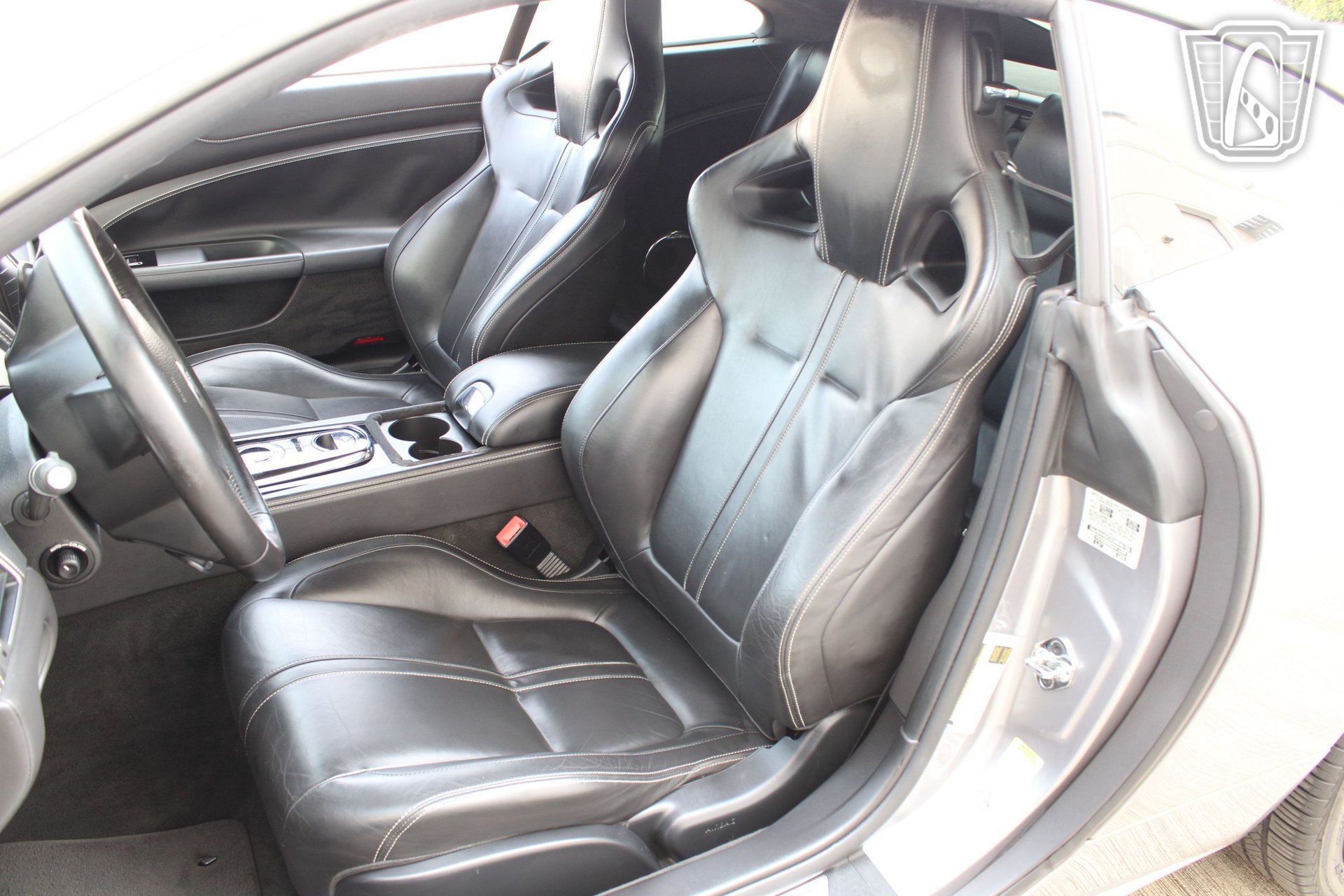 Used 2012 Jaguar XKR R RWD image 7