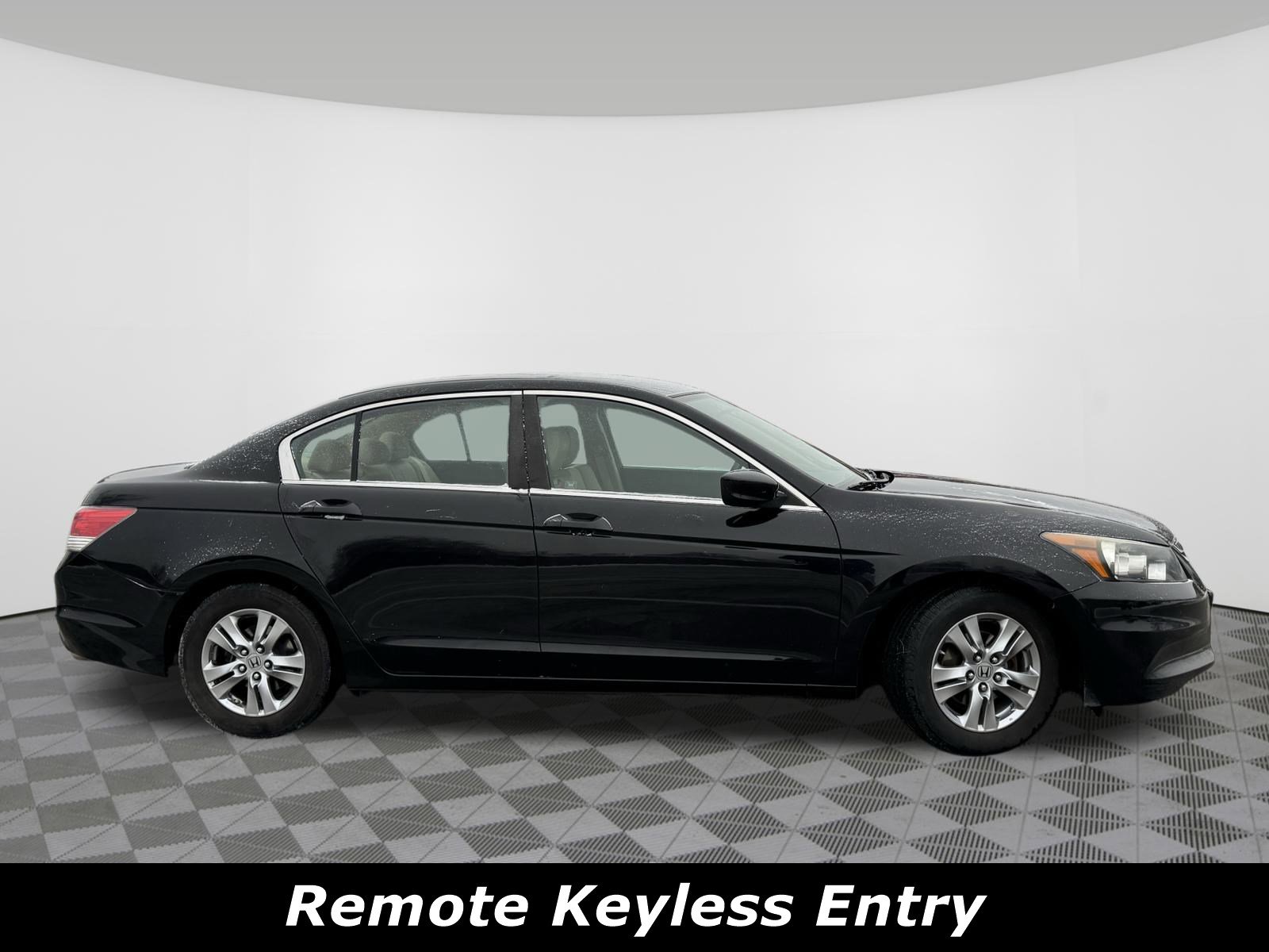 Used 2011 Honda Accord SE video 2