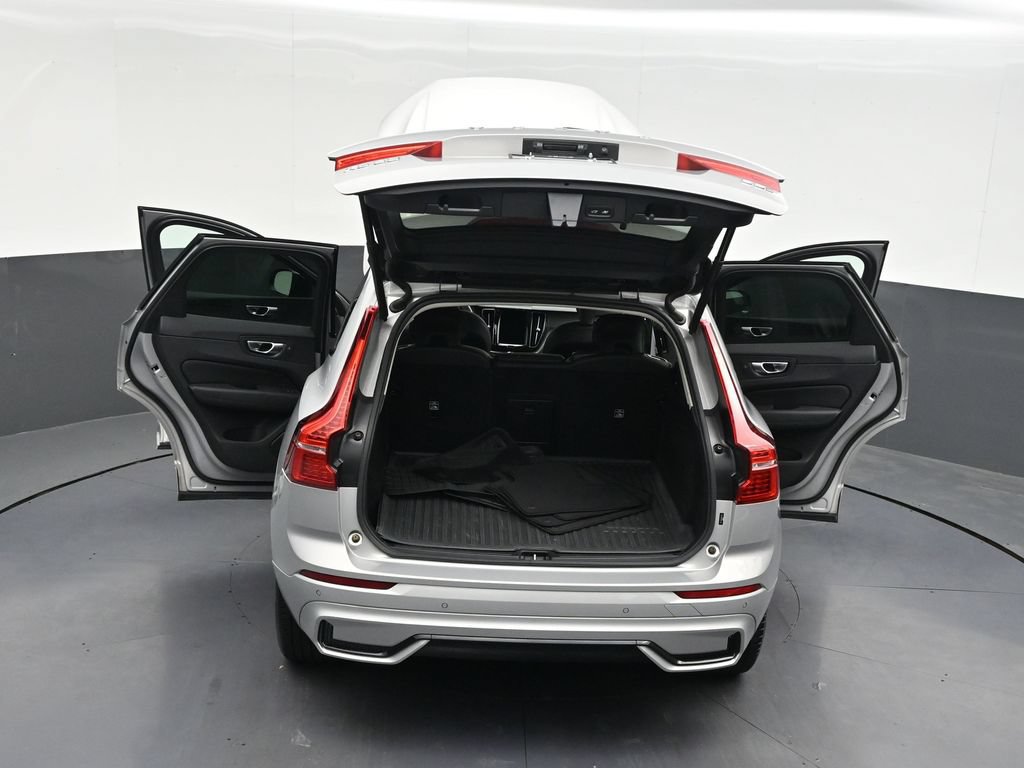 Certified 2024 Volvo XC60 B5 Core AWD/4WD image 39