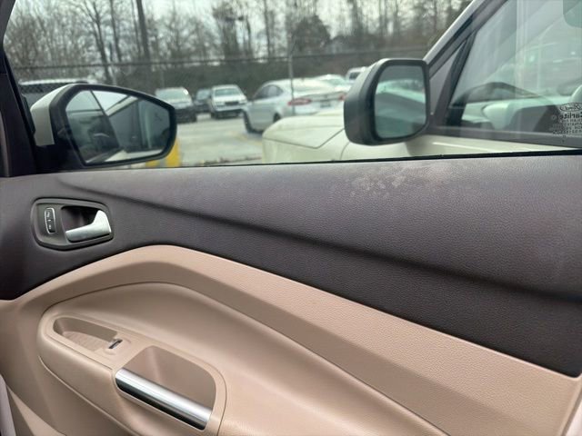 Used 2019 Ford Escape Titanium image 24