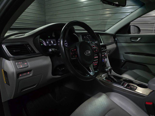 Used 2017 Kia Optima EX w/ Technology Package image 11