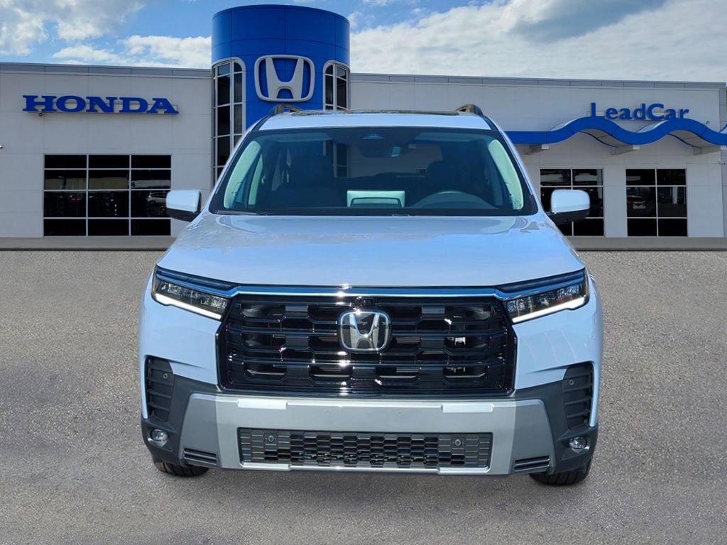 New 2026 Honda Pilot Touring image 6