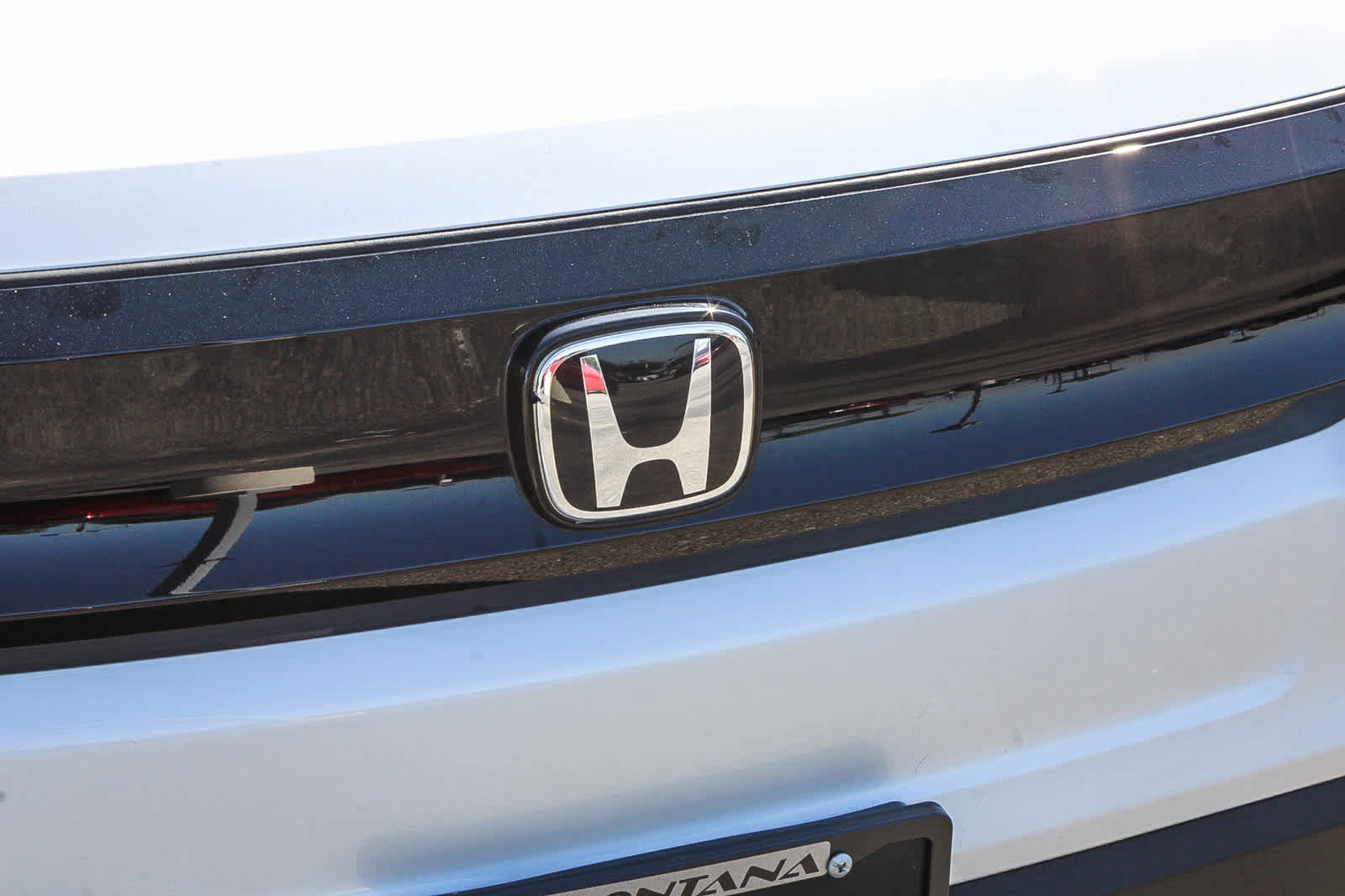 Used 2024 Honda Prologue EX image 5