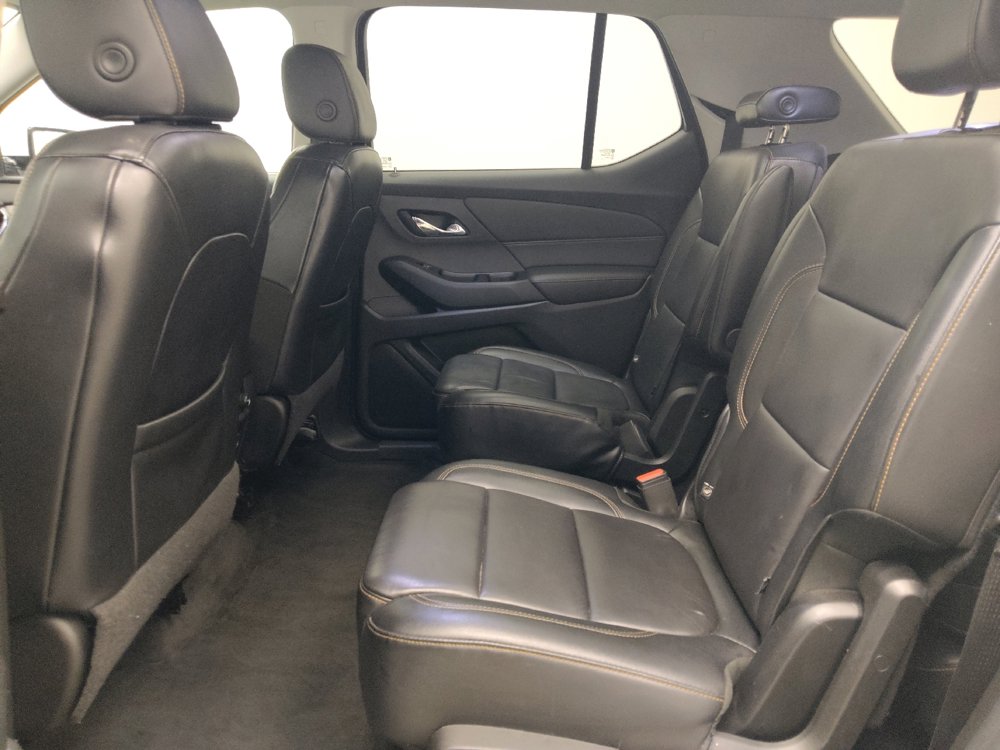 Used 2018 Chevrolet Traverse LT w/ LPO, 'HIT The Road' Package AWD/4WD image 18
