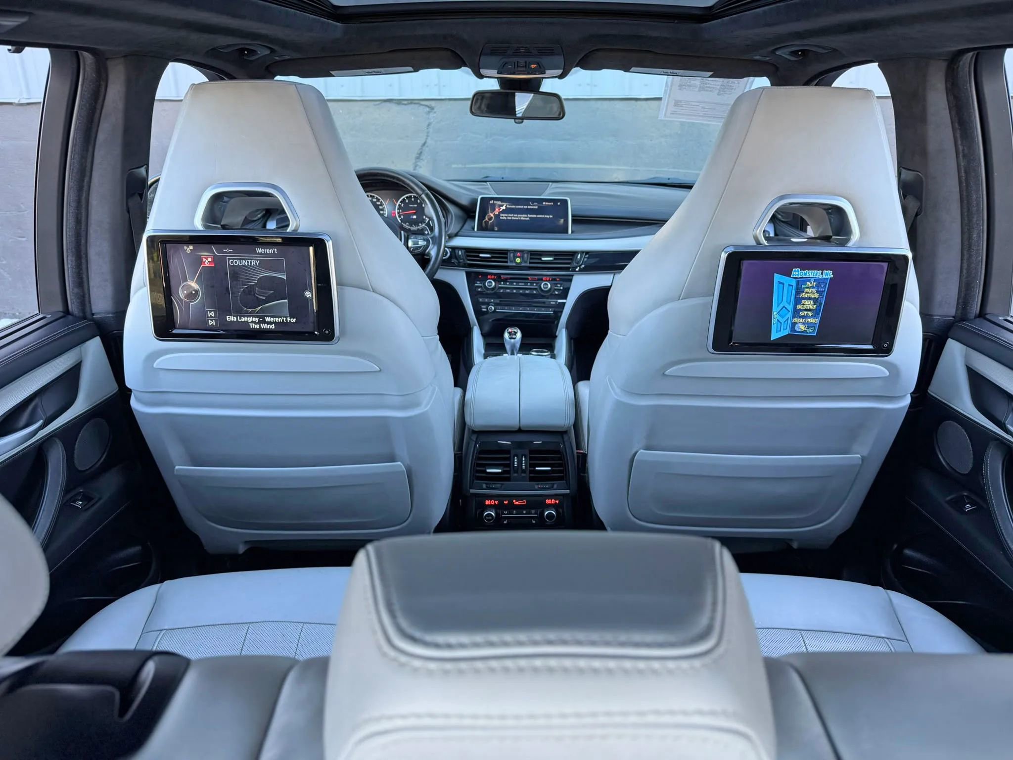 Used 2016 BMW X5 M image 15