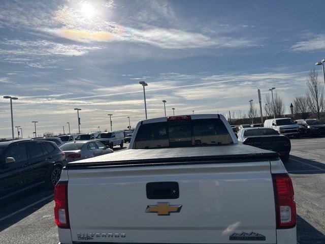 Used 2017 Chevrolet Silverado 1500 High Country image 4