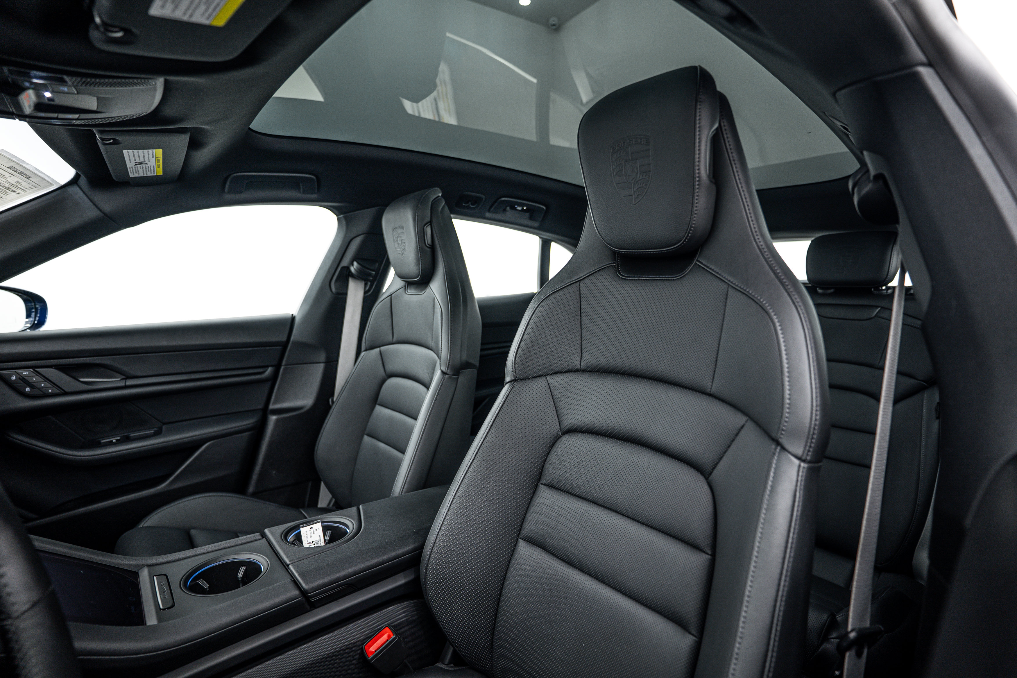 Certified 2024 Porsche Taycan 4S AWD/4WD image 19