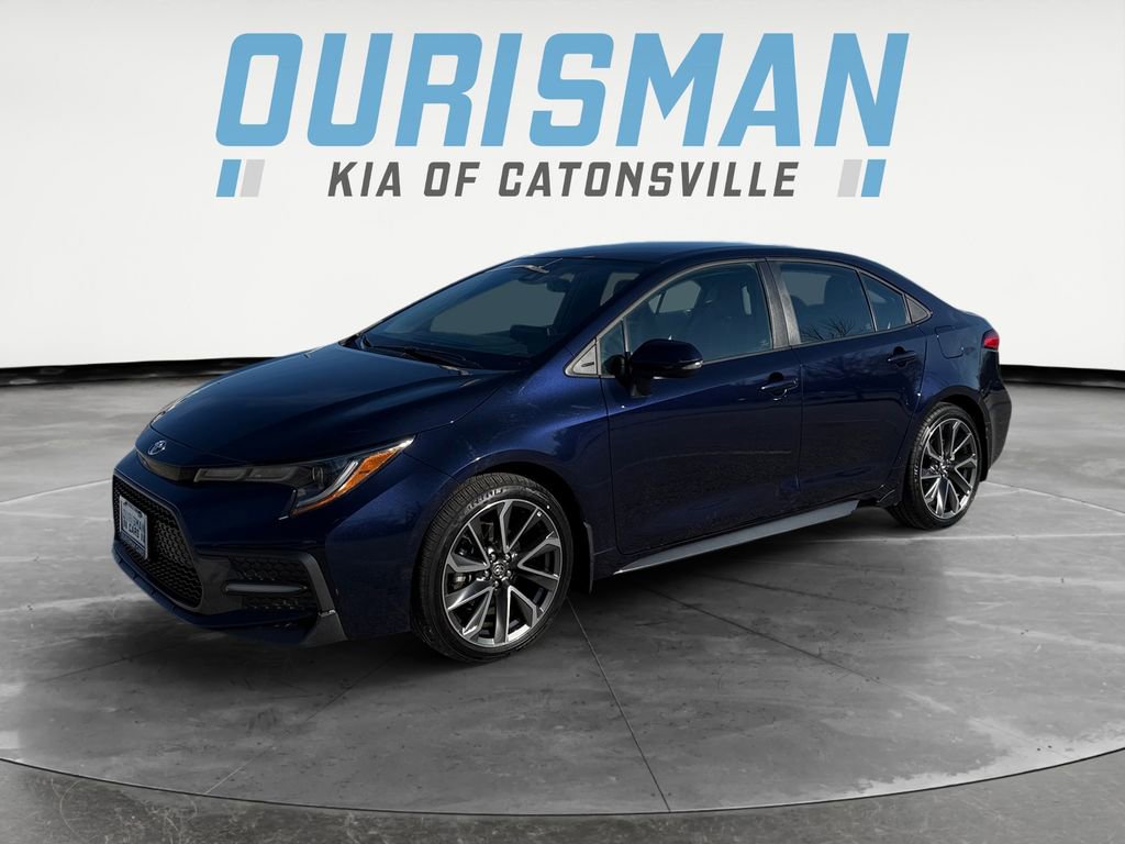 Used 2021 Toyota Corolla SE w/ Carpet Mat Package (TMS) image 2