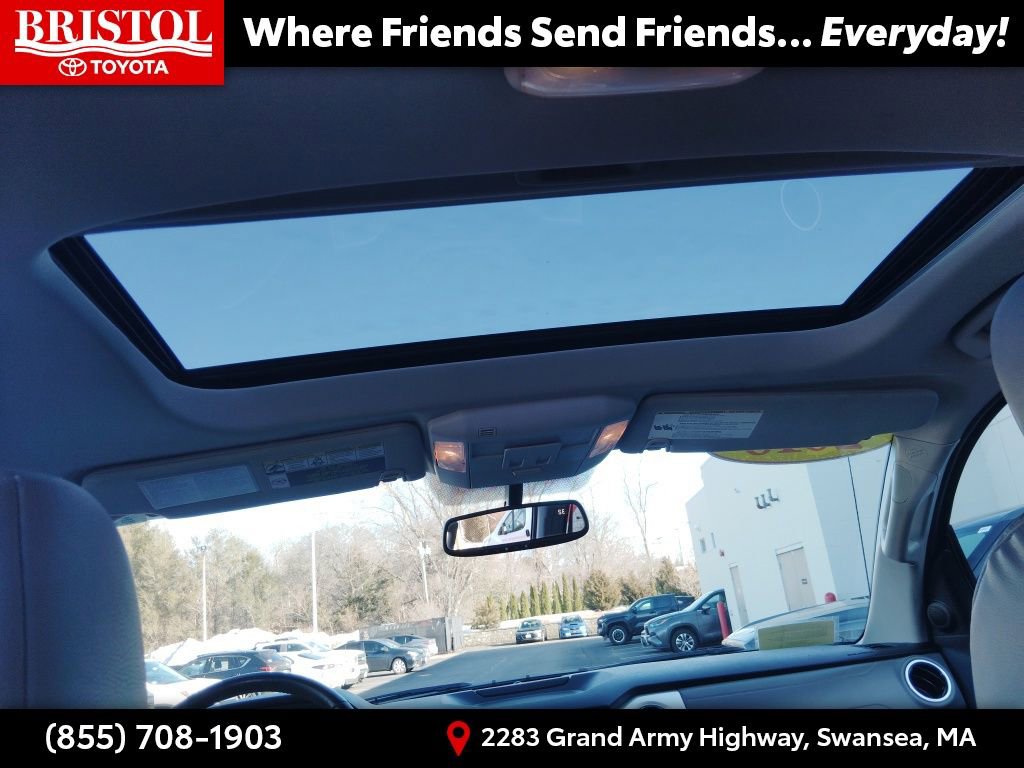 Used 2016 Toyota Tundra Limited w/ Limited Premium Package image 17