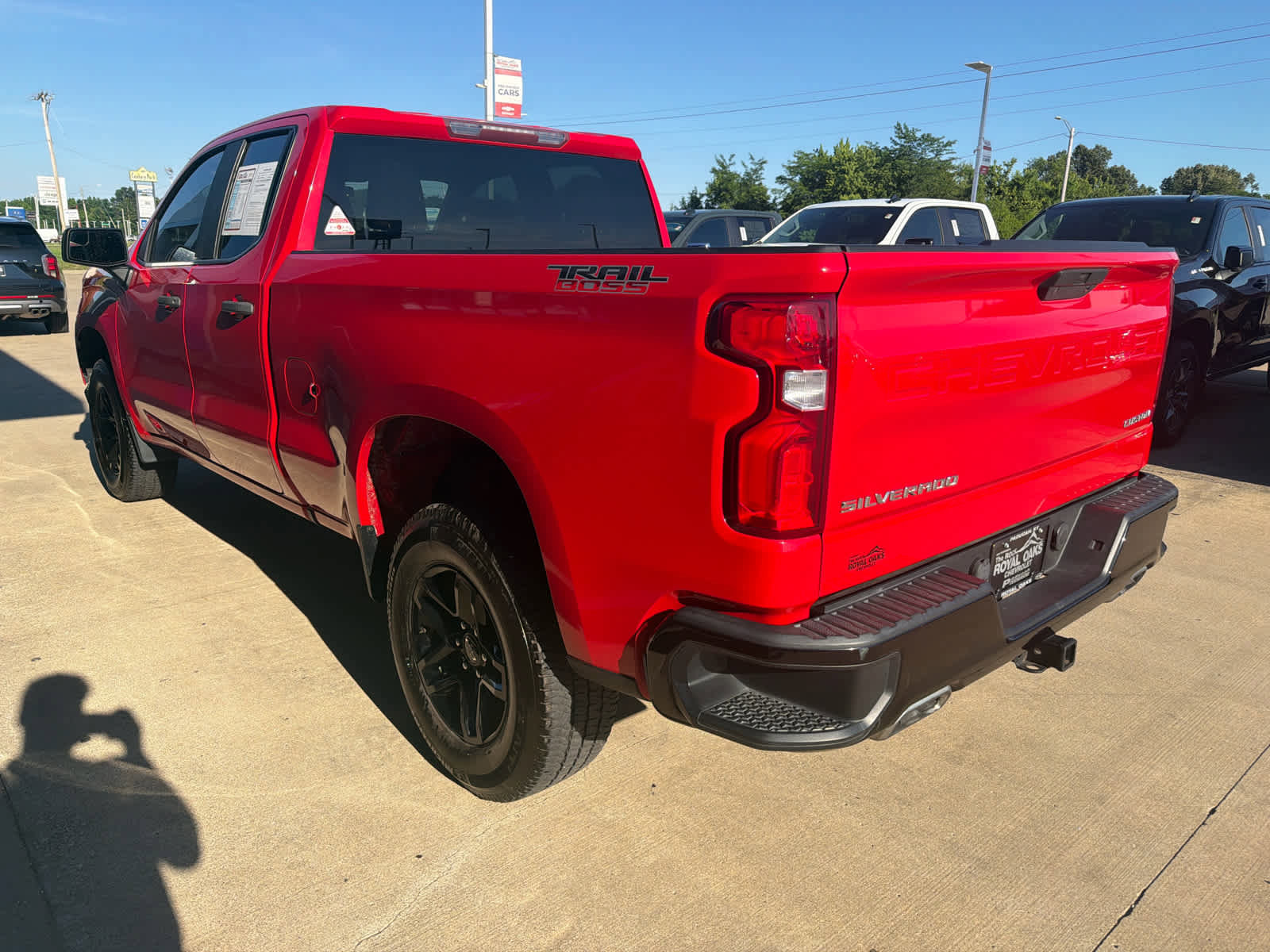 Used 2020 Chevrolet Silverado 1500 Custom Trail Boss w/ Custom Convenience Package AWD/4WD image 4