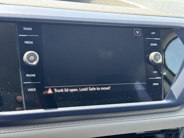 Certified 2023 Volkswagen Taos SE FWD image 25