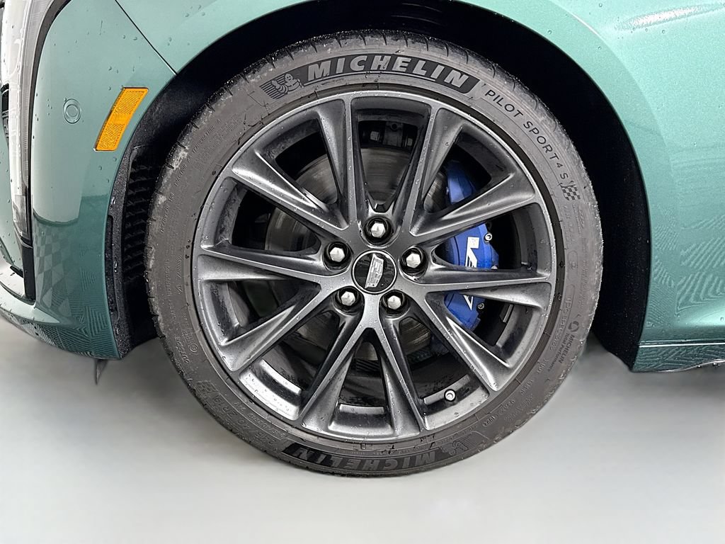 Certified 2025 Cadillac CT5 V RWD image 31