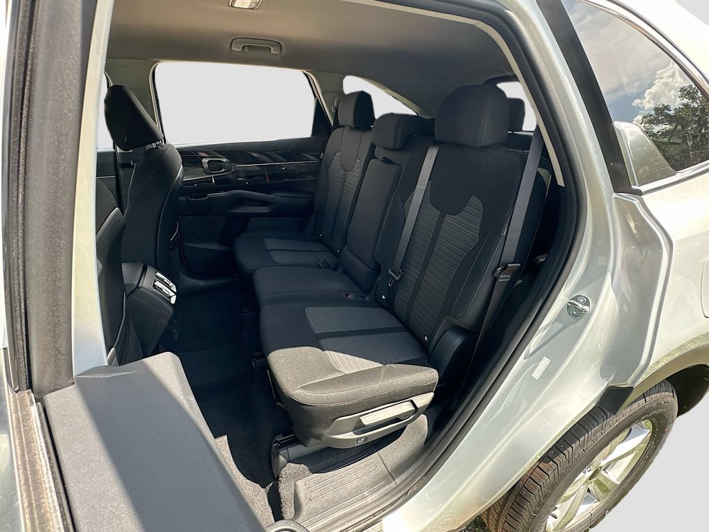 New 2026 Kia Sorento LX FWD image 22