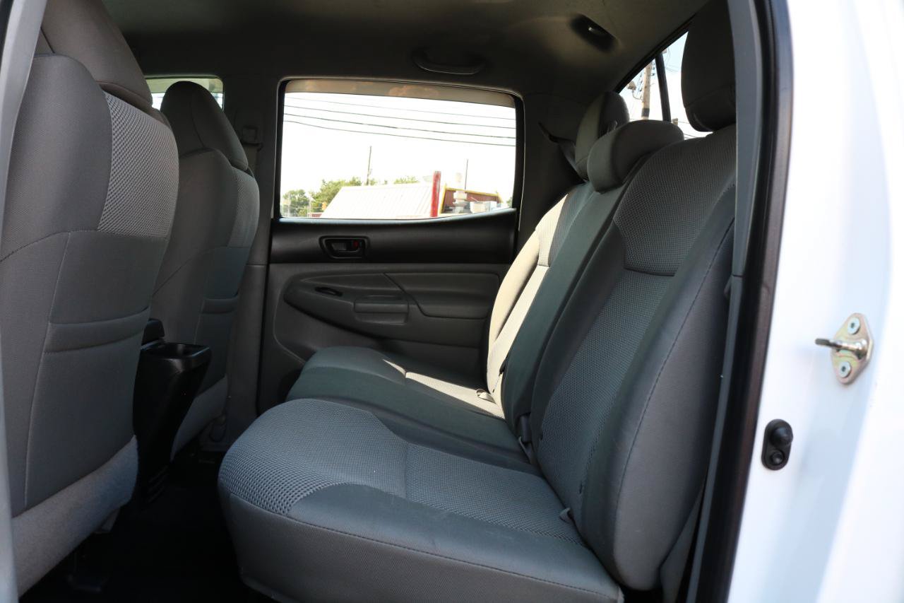 Used 2014 Toyota Tacoma 4x4 Double Cab w/ TRD Sport Package image 33