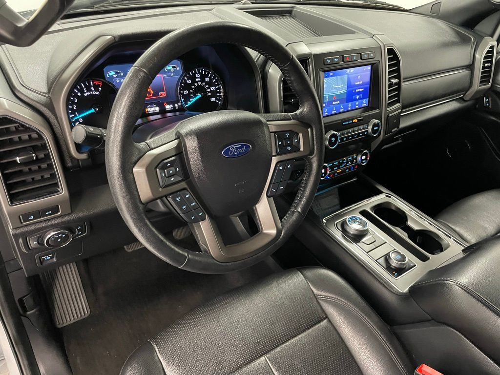 Used 2020 Ford Expedition XLT w/ Equipment Group 202A image 10