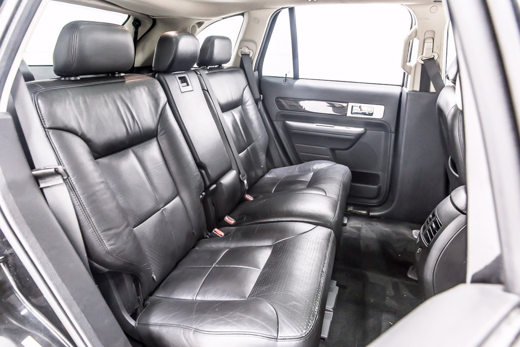 Used 2010 Lincoln MKX AWD image 30