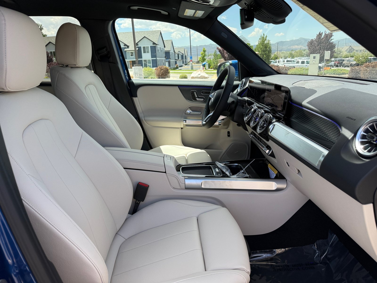 New 2026 Mercedes-Benz GLB 250 4MATIC image 19