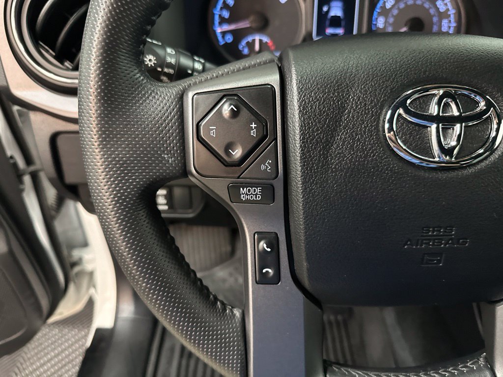 Used 2023 Toyota Tacoma TRD Sport w/ Advanced Technology Package AWD/4WD image 15