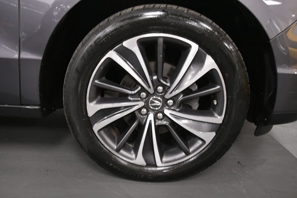 Used 2020 Acura MDX SH-AWD w/ Technology Package image 34