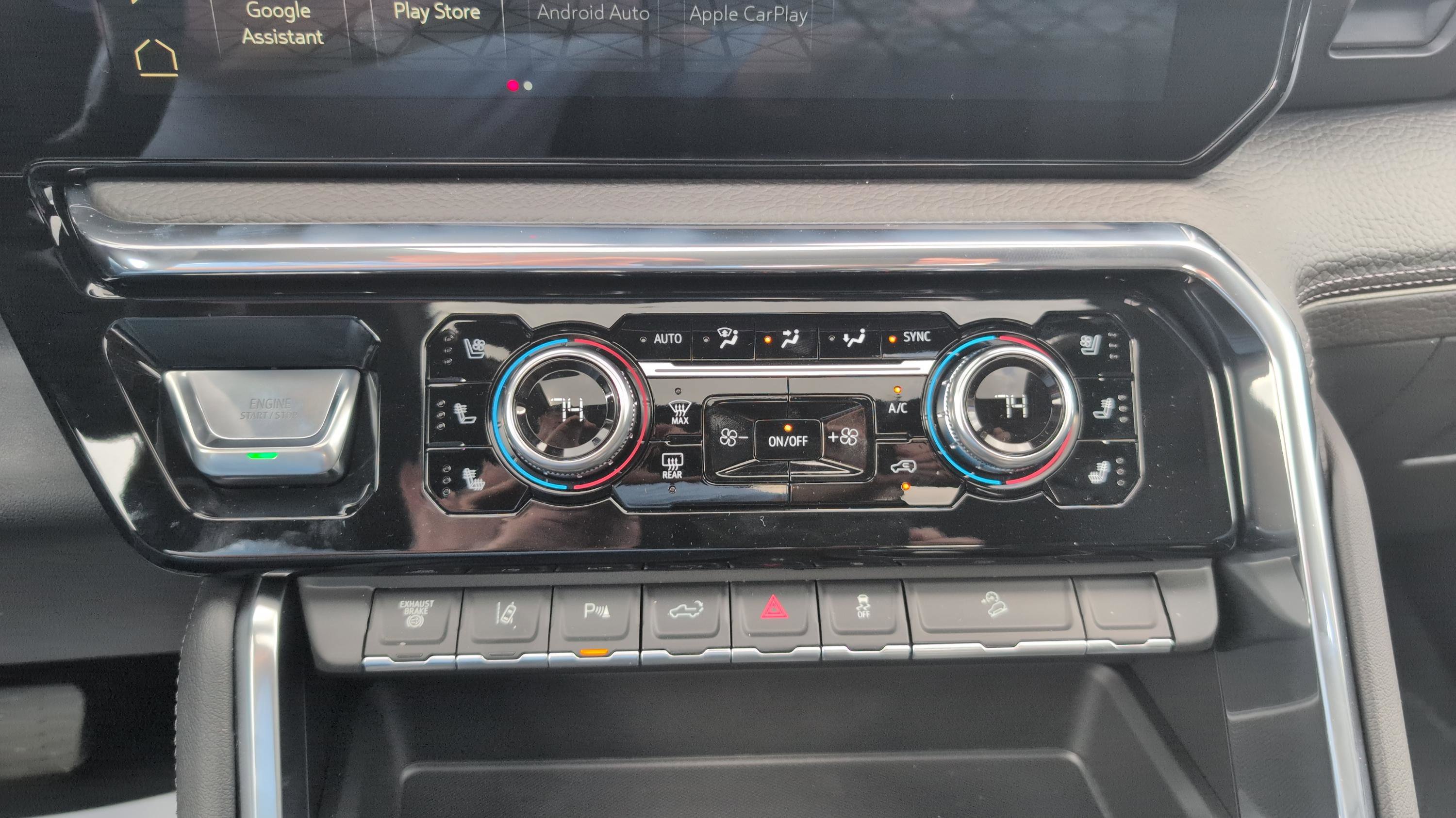 New 2026 GMC Sierra 3500 Denali w/ Technology Package image 25