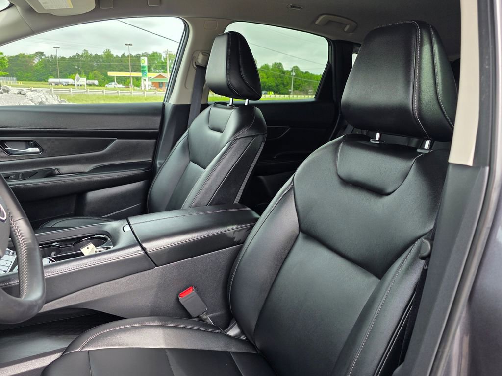 Used 2025 Nissan Murano SV AWD/4WD image 10
