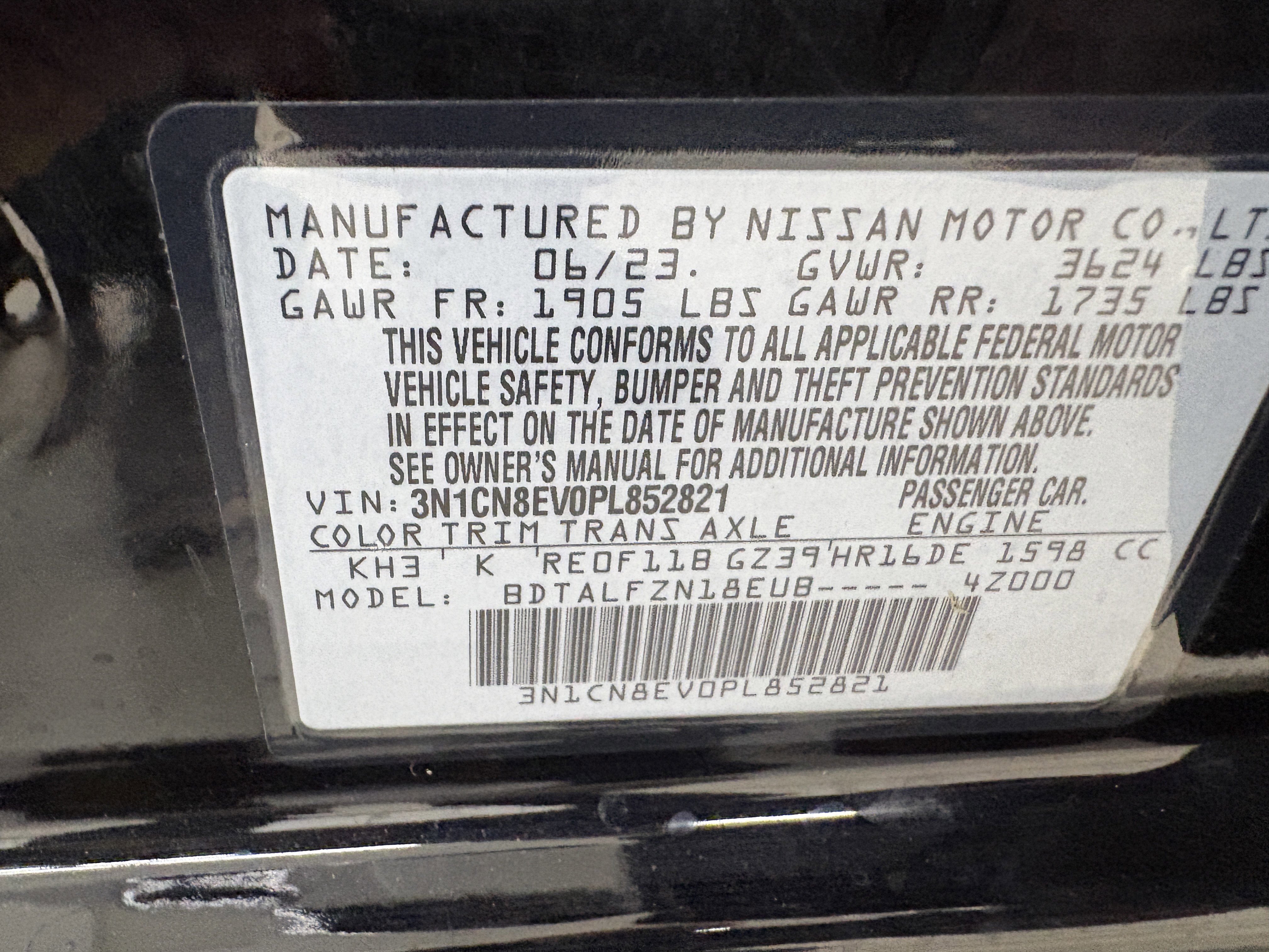 Used 2023 Nissan Versa SV image 32