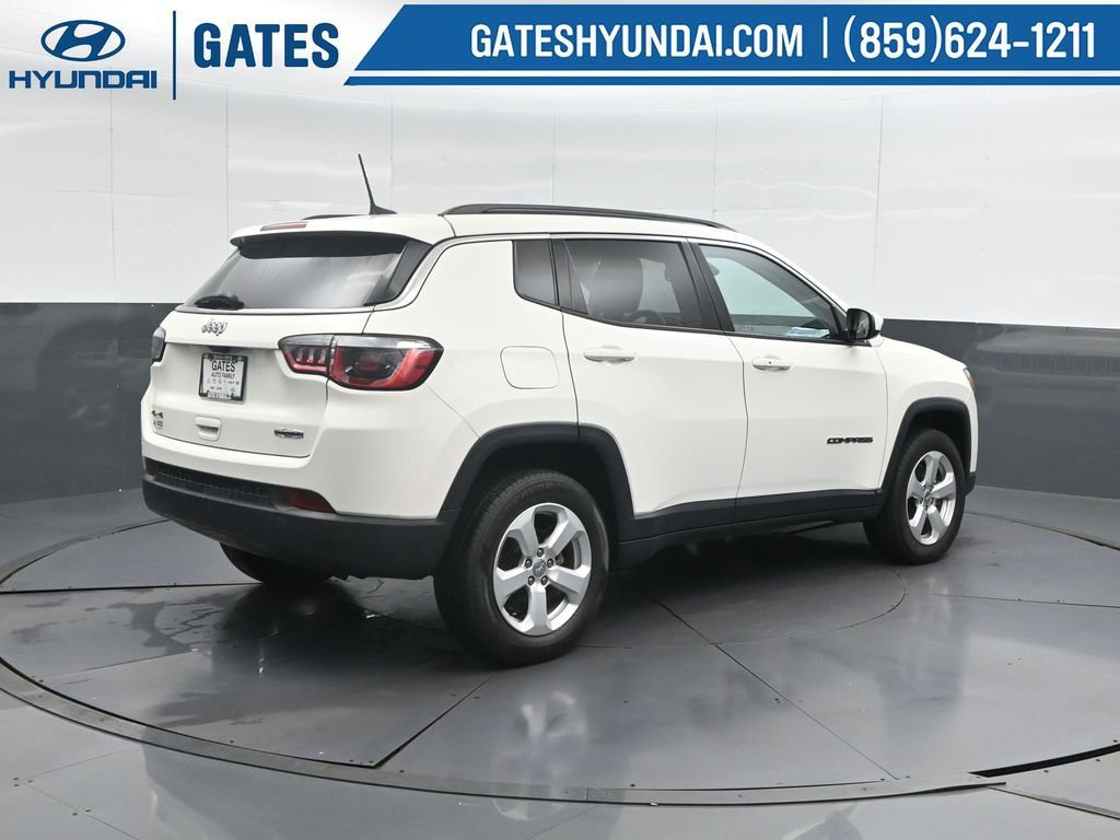 Used 2020 Jeep Compass Latitude w/ Cold Weather Group image 2