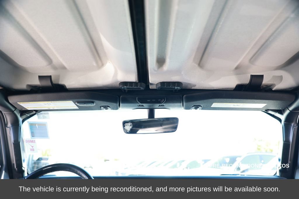 Used 2022 Jeep Wrangler Unlimited Sahara image 34