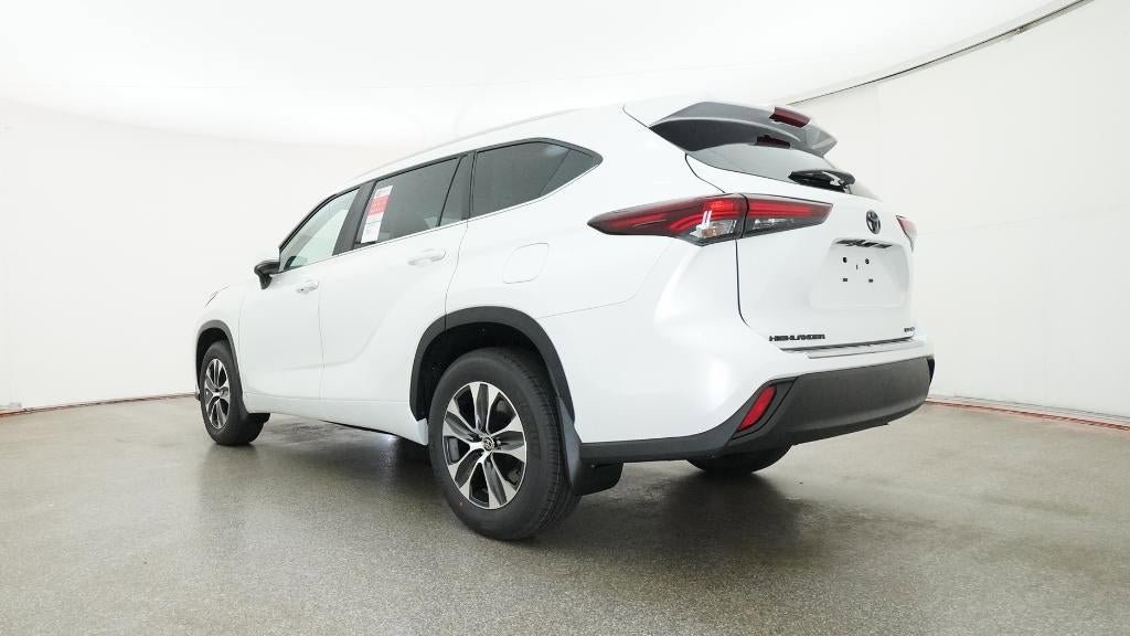 New 2026 Toyota Highlander XLE AWD/4WD image 21