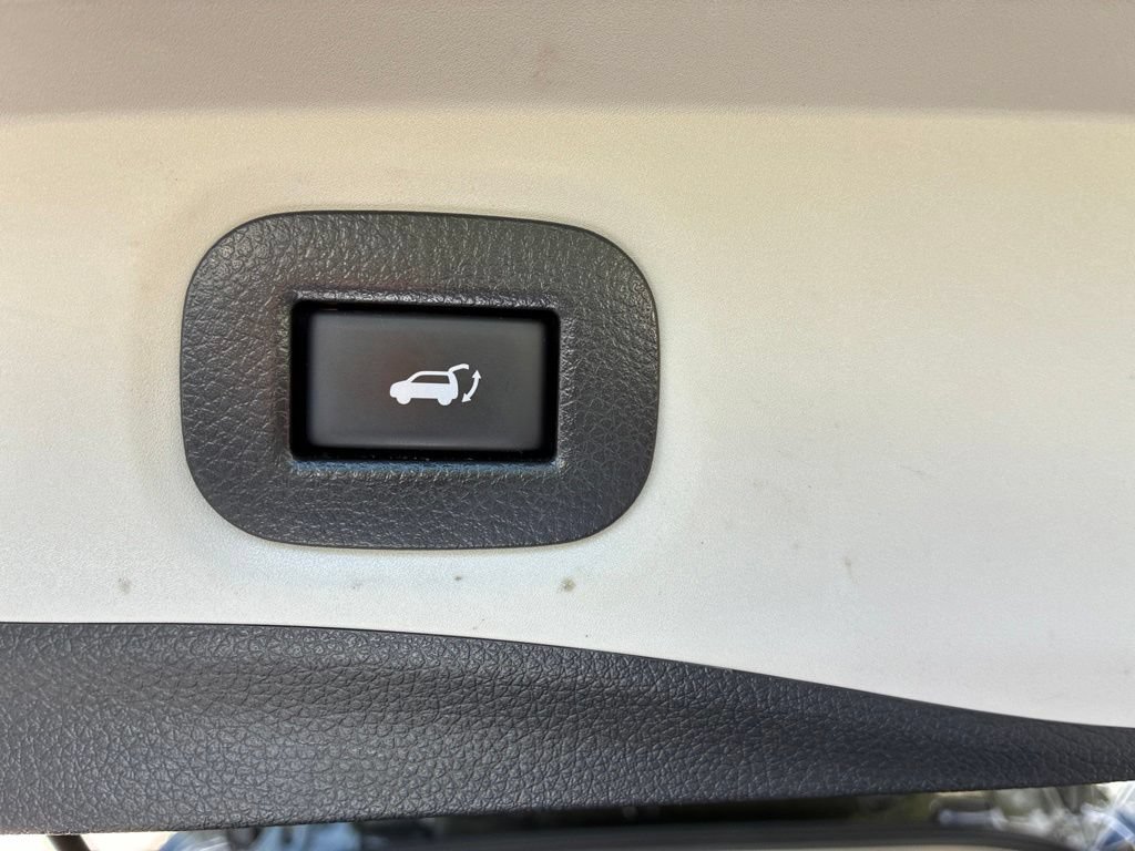 Certified 2017 Nissan Rogue SL w/ SL Premium Package AWD/4WD image 14