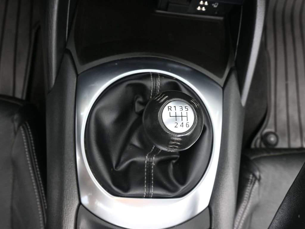 Used 2022 MAZDA MX-5 Miata RF Grand Touring w/ Weather Package image 18