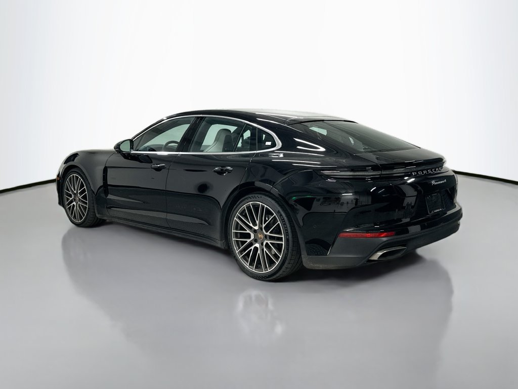 Certified 2024 Porsche Panamera 4 AWD/4WD image 3