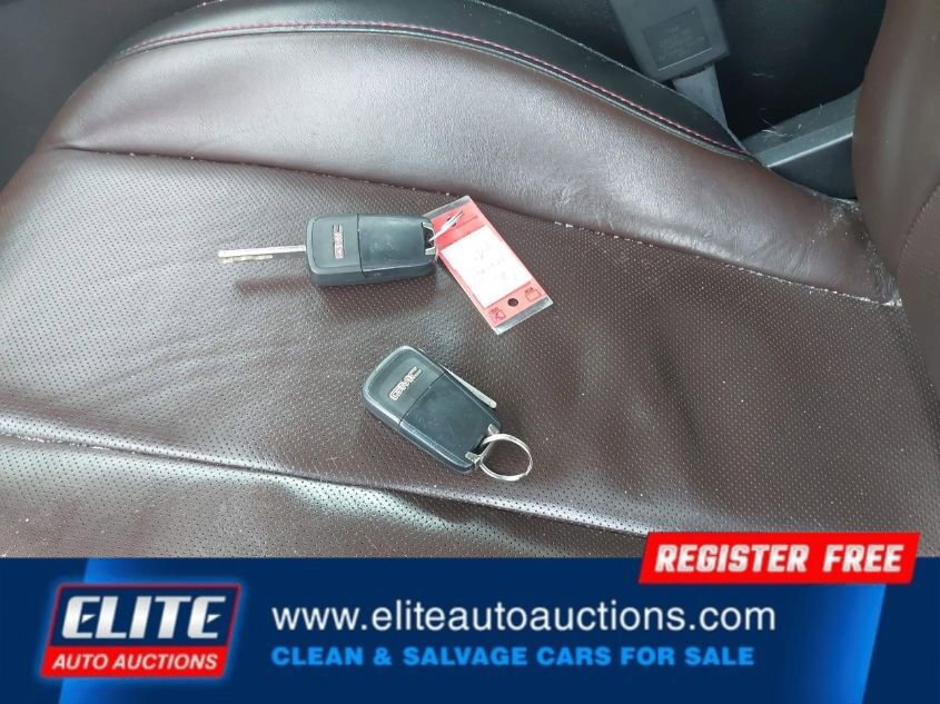 Used 2013 GMC Terrain SLT image 22