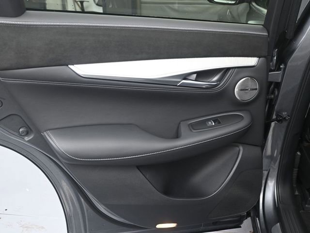 Used 2023 INFINITI QX50 Sensory image 21
