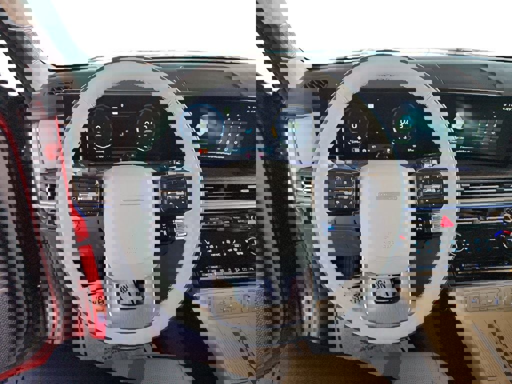 Used 2025 Hyundai Santa Fe Calligraphy image 18