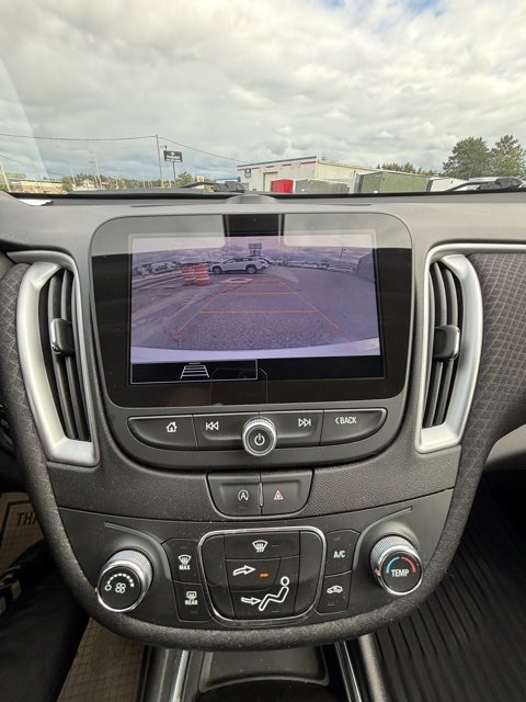 Used 2022 Chevrolet Malibu LS w/ Driver Confidence Package image 21