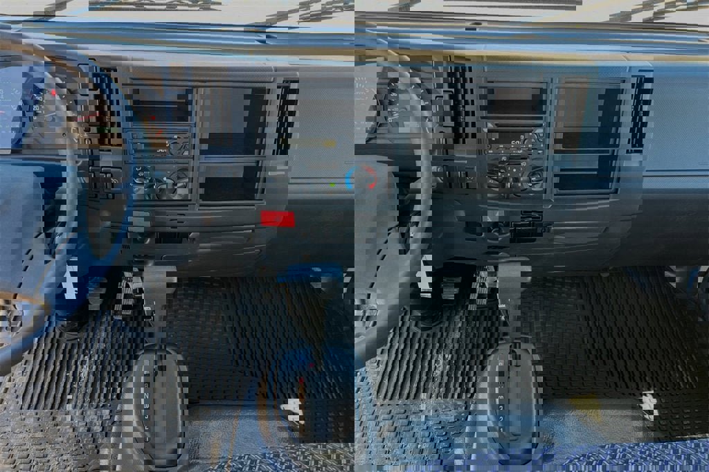 New 2025 Chevrolet Low Cab Forward 5500XG image 12