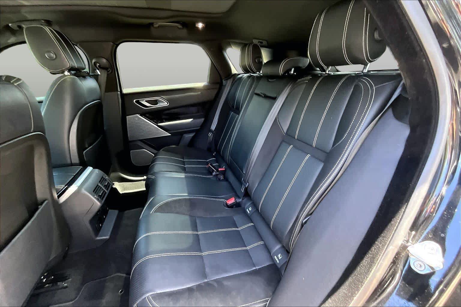 Used 2020 Land Rover Range Rover Velar R-Dynamic S AWD/4WD image 21