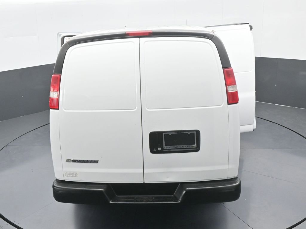 Used 2019 Chevrolet Express 2500 image 57