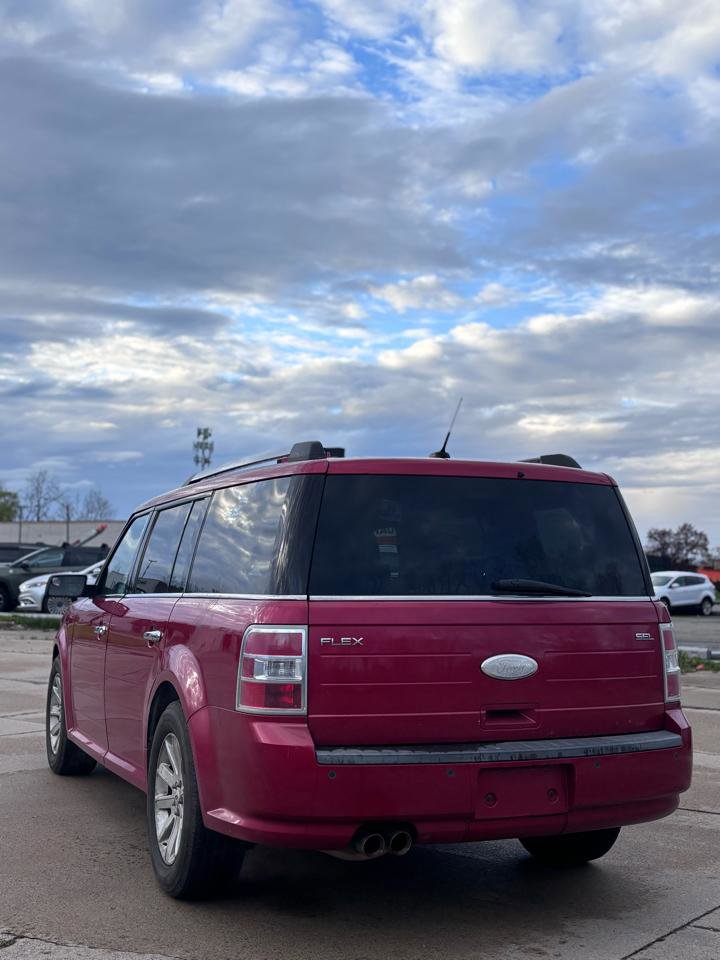 Used 2012 Ford Flex SEL w/ Equipment Group Order Code FWD image 3