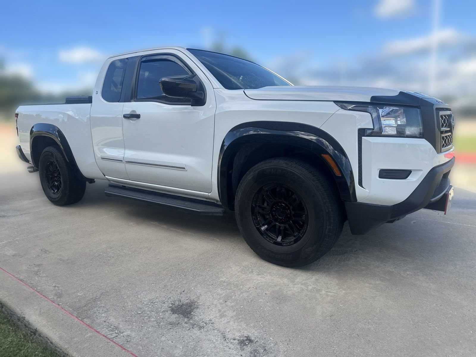 Used 2023 Nissan Frontier S w/ Technology Package RWD image 2