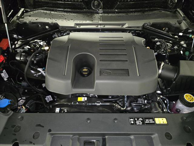 New 2026 Land Rover Defender 130 S AWD/4WD image 30
