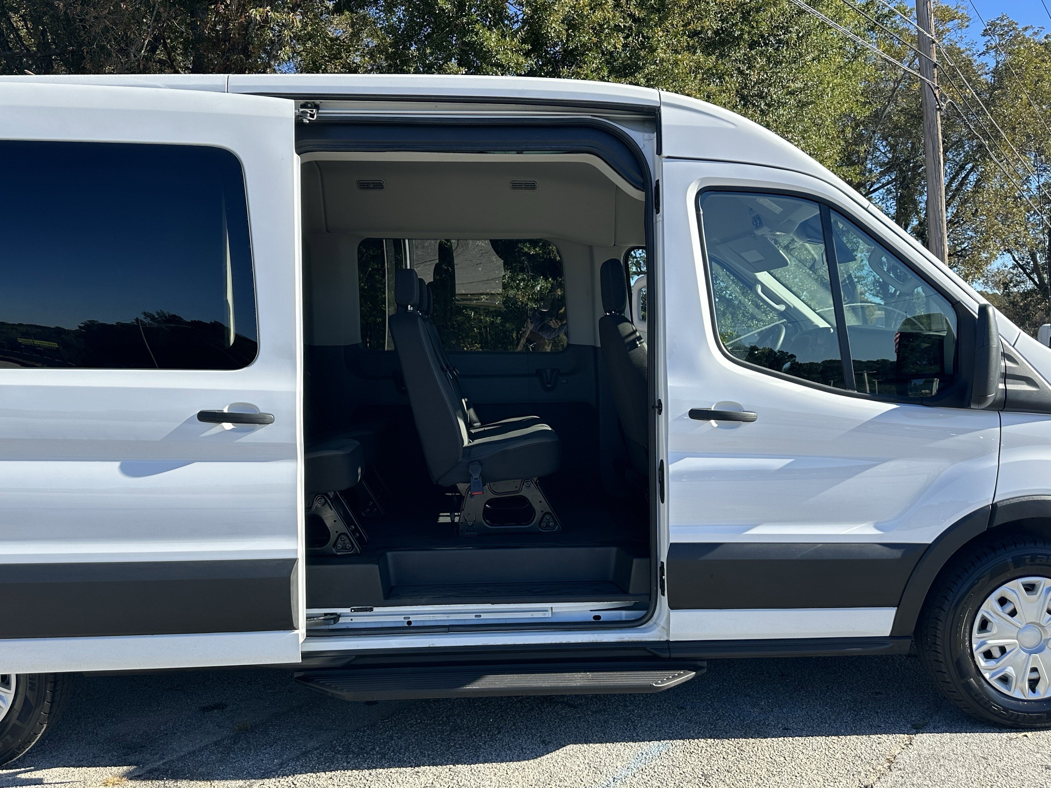 Used 2024 Ford Transit 350 XL image 17